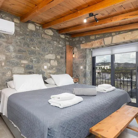 La Casa Di Pietre 3 *